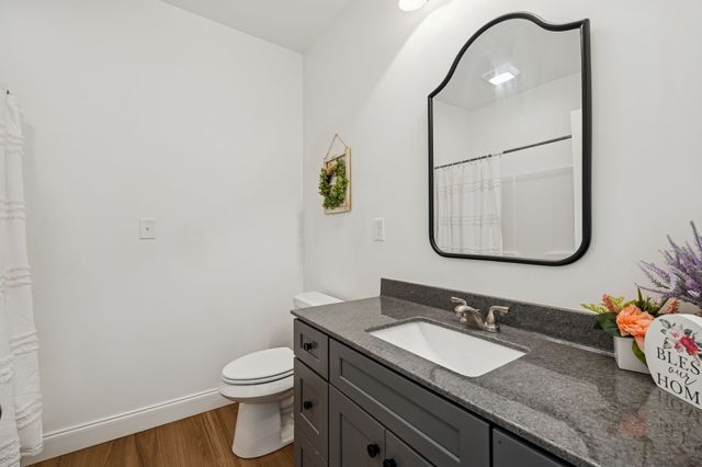 261 Lake Louisa Loop, Monteagle, TN 37356