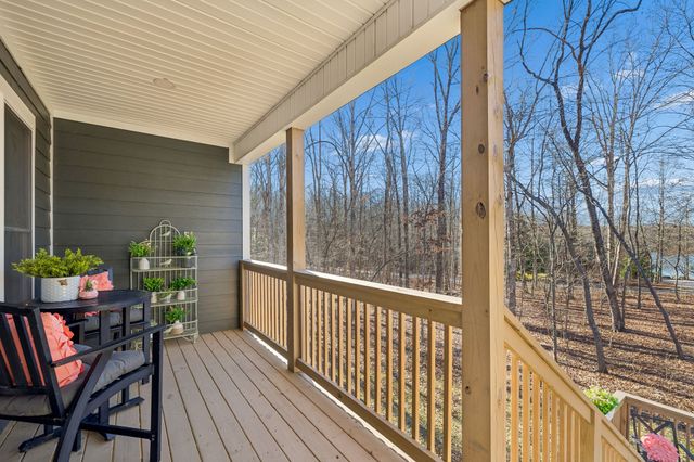 261 Lake Louisa Loop, Monteagle, TN 37356