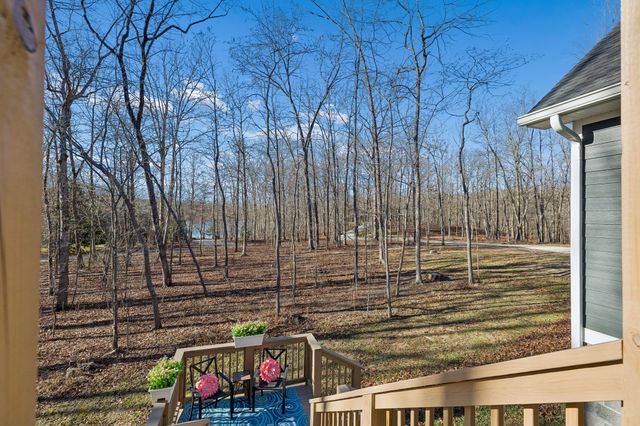 261 Lake Louisa Loop, Monteagle, TN 37356