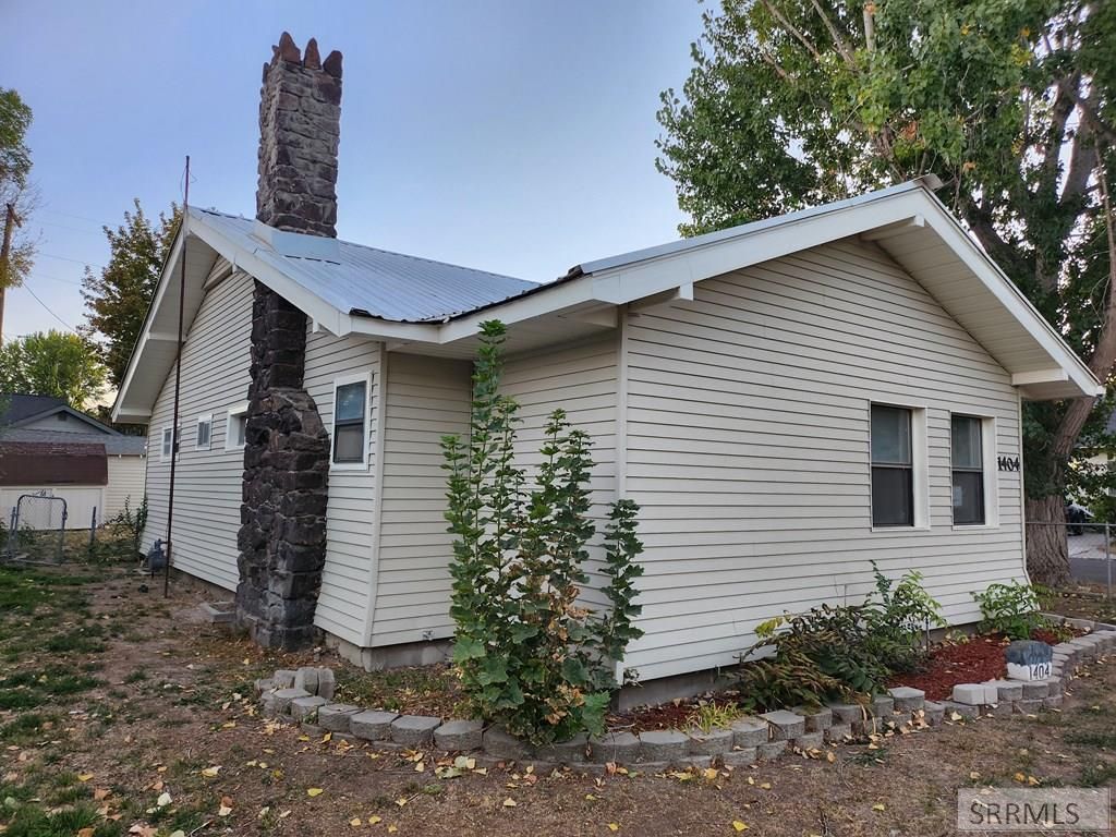 Image 24 of property listing at 1404 E 4th Avenue, Twin Falls, ID 83301