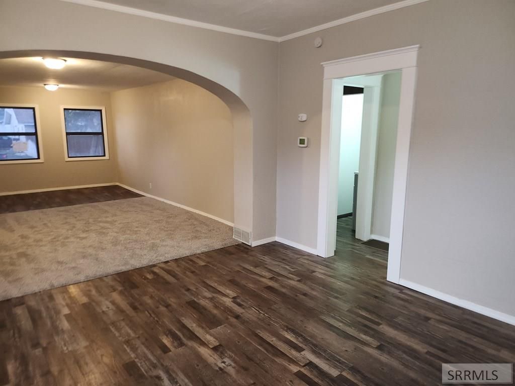 Image 6 of property listing at 1404 E 4th Avenue, Twin Falls, ID 83301