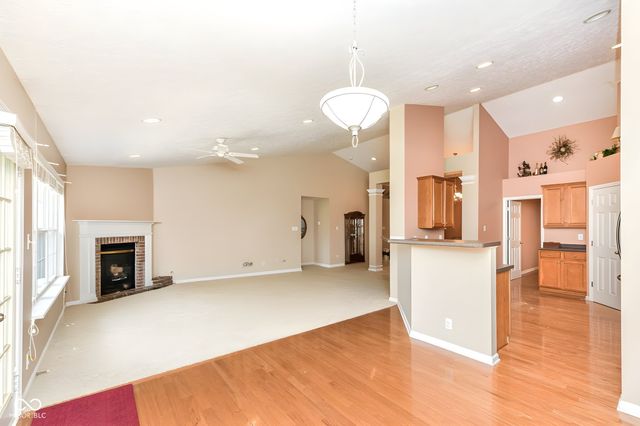 9908 Niagara Drive, Fishers, IN 46037