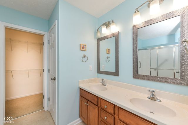 9908 Niagara Drive, Fishers, IN 46037
