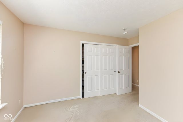 9908 Niagara Drive, Fishers, IN 46037