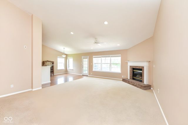 9908 Niagara Drive, Fishers, IN 46037
