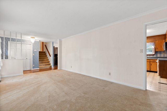 2104 Crown Court Lane, Chattanooga, TN 37421