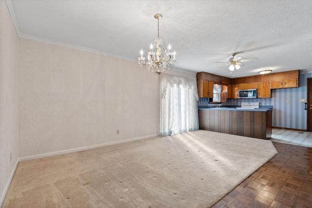 2104 Crown Court Lane, Chattanooga, TN 37421