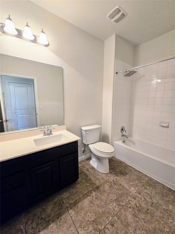 711 Rolling Oak Dr. DR 101, Round Rock, TX 78664