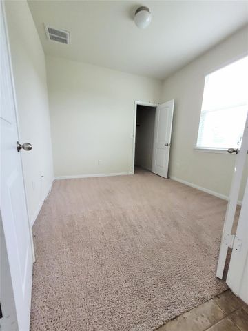 711 Rolling Oak Dr. DR 101, Round Rock, TX 78664