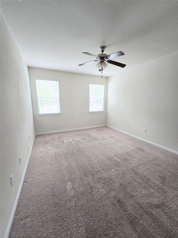 711 Rolling Oak Dr. DR 101, Round Rock, TX 78664
