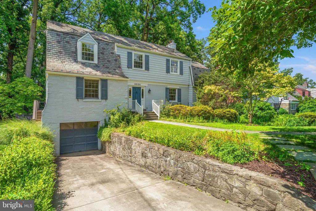 6520 WESTERN AVE, Chevy Chase, MD 20815