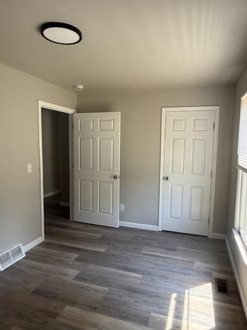 86 WOODLAND AVE, Franklinville, NJ 08322