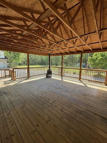 86 WOODLAND AVE, Franklinville, NJ 08322