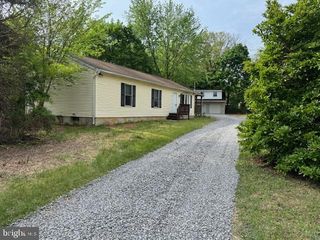 86 WOODLAND AVE, Franklinville, NJ 08322
