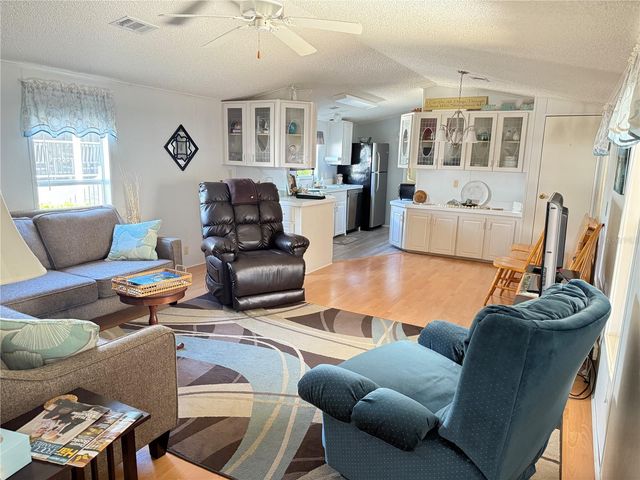 7225 MOUNT FAIRFIELD ROAD NE 541, St Petersburg, FL 33702