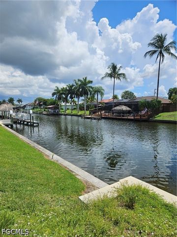 3535 SW 2nd AVE, Cape Coral, FL 33914