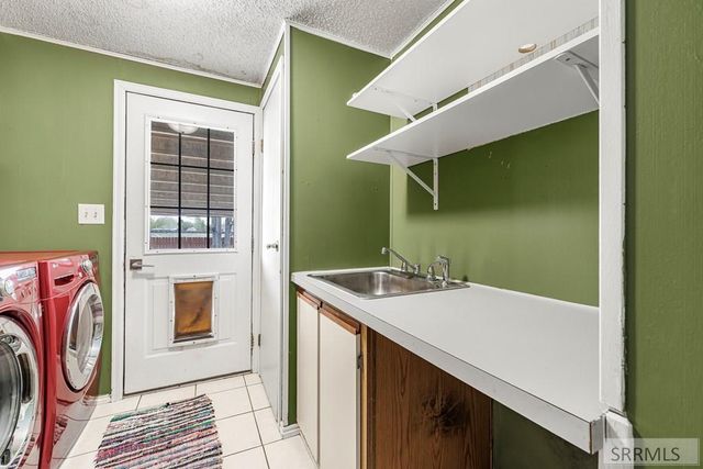 369 S Adam Lane, Idaho Falls, ID 83401