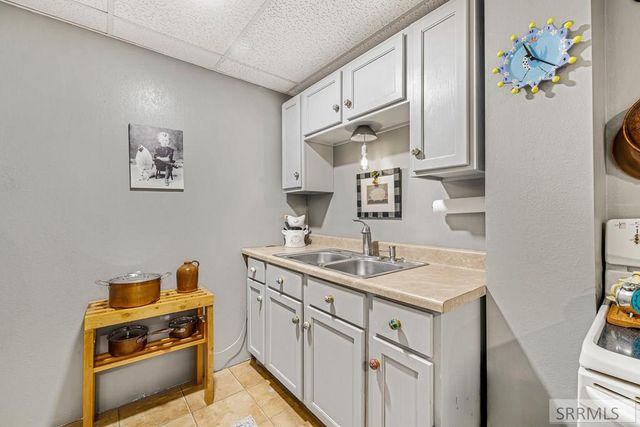 369 S Adam Lane, Idaho Falls, ID 83401