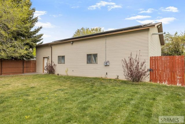 369 S Adam Lane, Idaho Falls, ID 83401