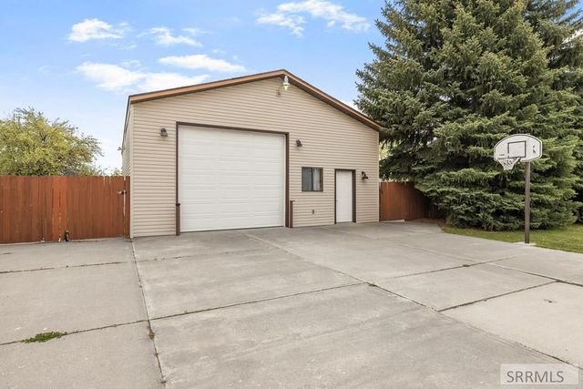 369 S Adam Lane, Idaho Falls, ID 83401