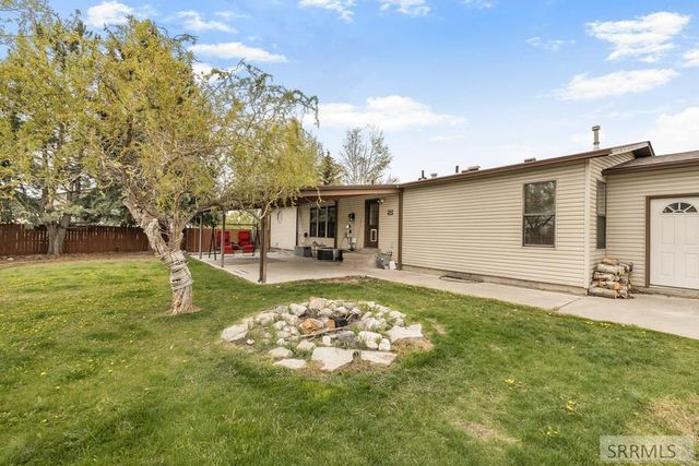 369 S Adam Lane, Idaho Falls, ID 83401