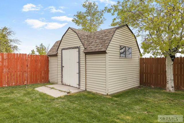 369 S Adam Lane, Idaho Falls, ID 83401