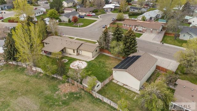 369 S Adam Lane, Idaho Falls, ID 83401