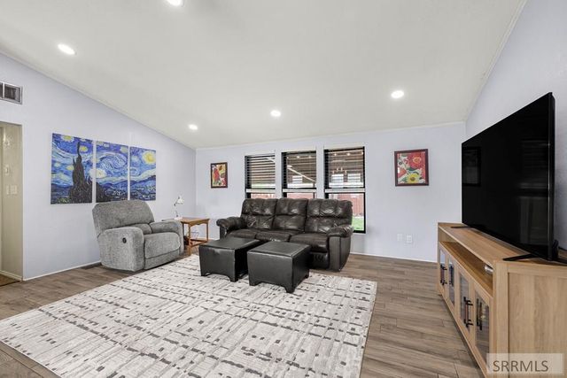 369 S Adam Lane, Idaho Falls, ID 83401