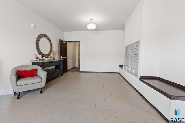 7701 S Townsley Ave Avenue 102, Sioux Falls, SD 57108