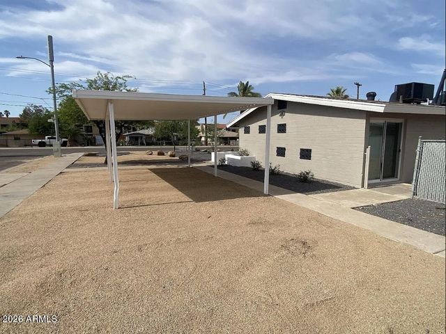 1302 N 48TH Place 4, Phoenix, AZ 85008