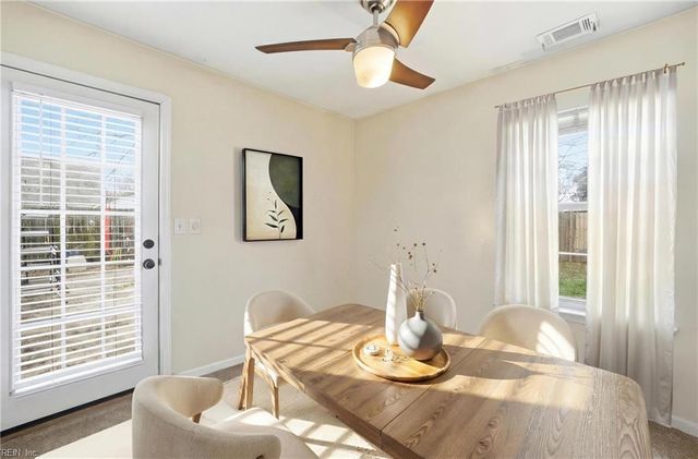 612 Oak Grove RD, Chesapeake, VA 23320