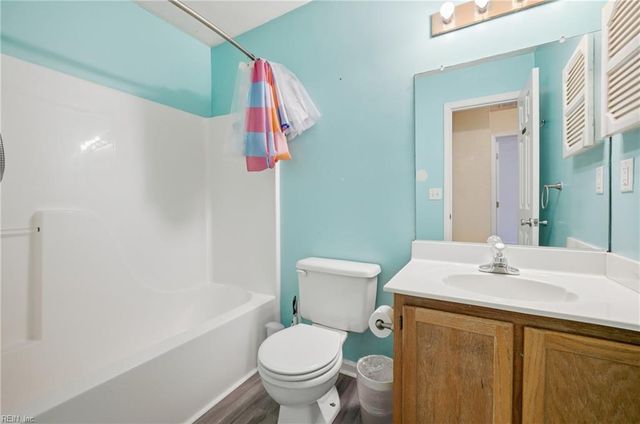 612 Oak Grove RD, Chesapeake, VA 23320