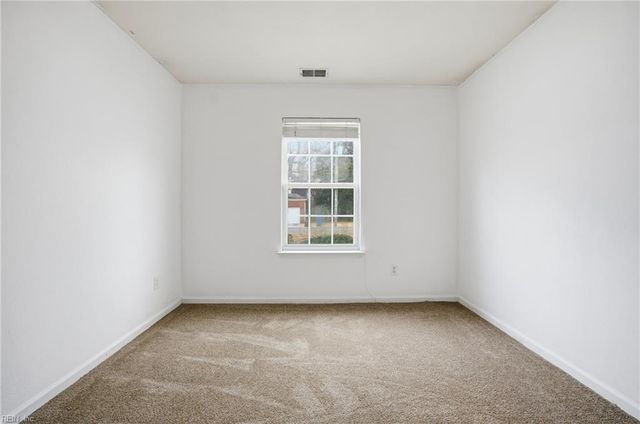 612 Oak Grove RD, Chesapeake, VA 23320