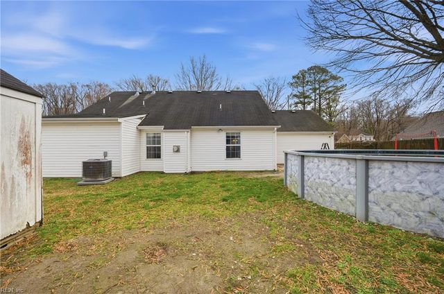 612 Oak Grove RD, Chesapeake, VA 23320