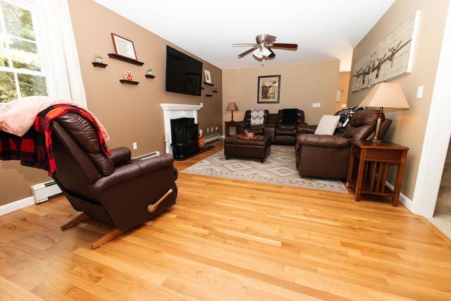 44A Bear Hill Road, Newton, NH 03858