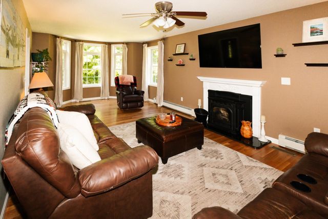 44A Bear Hill Road, Newton, NH 03858