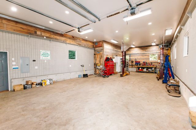 44A Bear Hill Road, Newton, NH 03858
