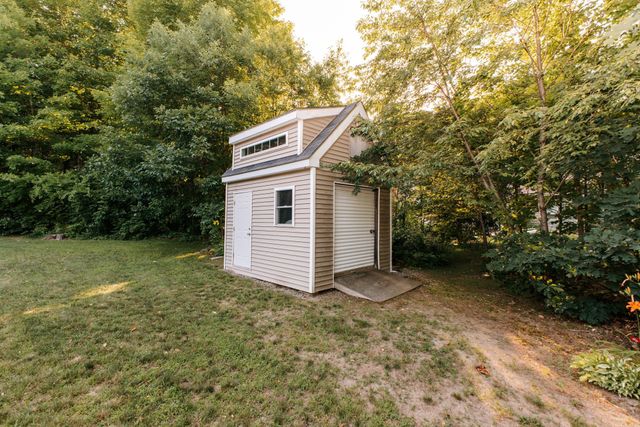 44A Bear Hill Road, Newton, NH 03858