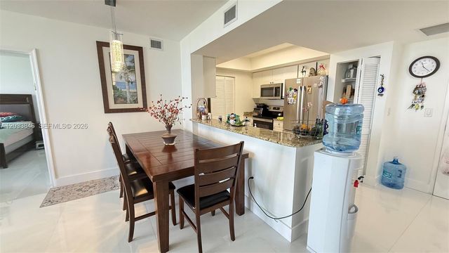 19501 W Country Club Dr 1910, Aventura, FL 33180