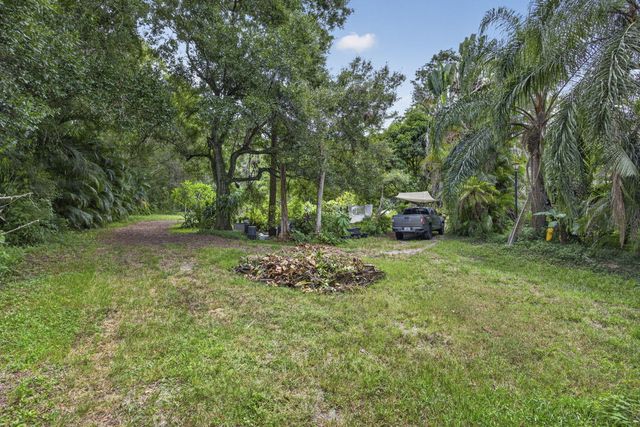 15182 Steffen Lane, Loxahatchee Groves, FL 33470