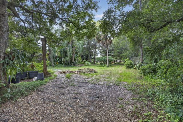 15182 Steffen Lane, Loxahatchee Groves, FL 33470