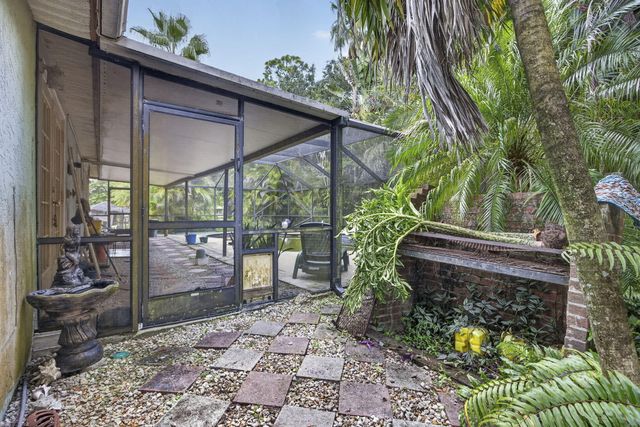 15182 Steffen Lane, Loxahatchee Groves, FL 33470