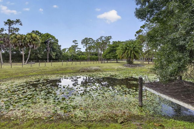 15182 Steffen Lane, Loxahatchee Groves, FL 33470