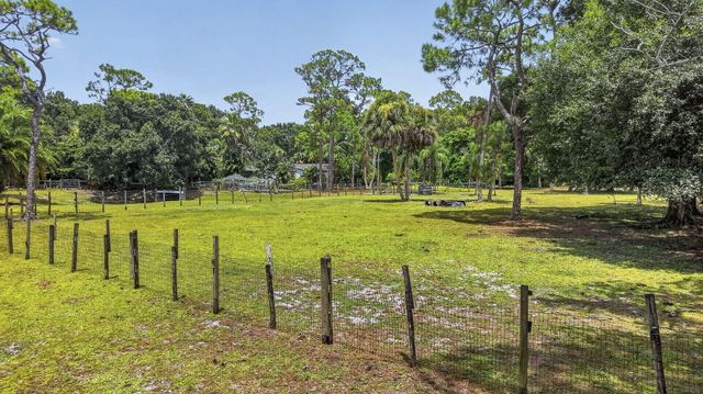 15182 Steffen Lane, Loxahatchee Groves, FL 33470