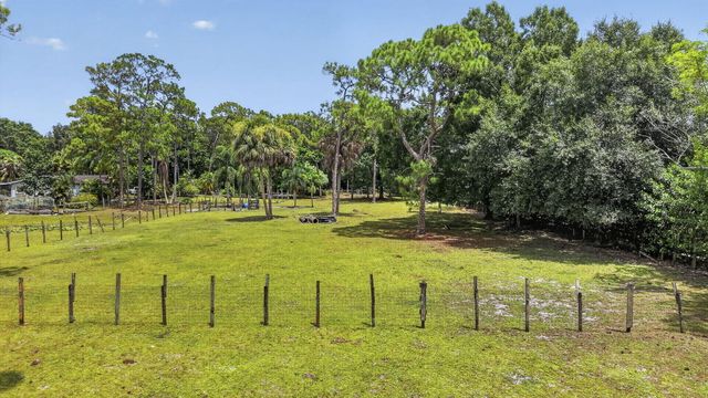 15182 Steffen Lane, Loxahatchee Groves, FL 33470