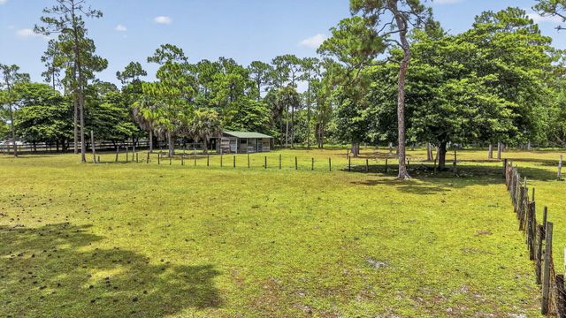 15182 Steffen Lane, Loxahatchee Groves, FL 33470
