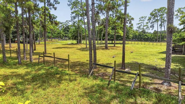 15182 Steffen Lane, Loxahatchee Groves, FL 33470