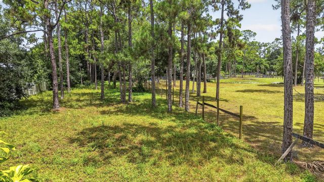 15182 Steffen Lane, Loxahatchee Groves, FL 33470