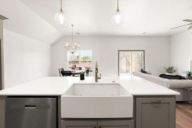 12100 Rockbed Drive, Yukon, OK 73099