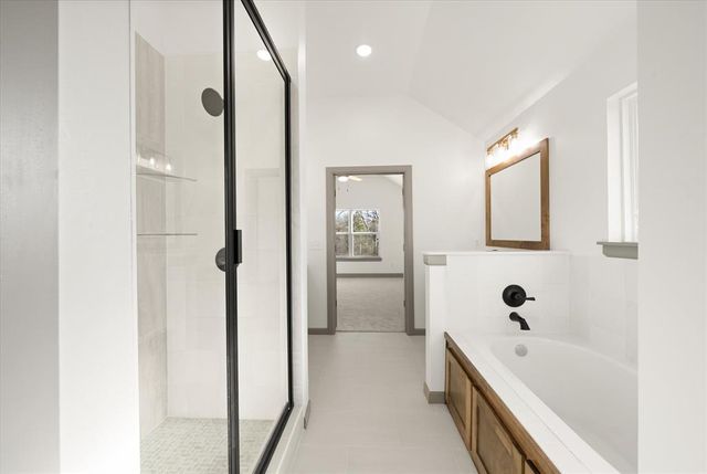 12100 Rockbed Drive, Yukon, OK 73099